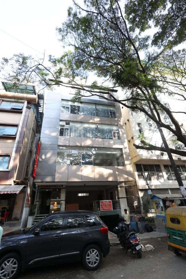 Royal N Deluxe Hotel Bangalore Ngoại thất bức ảnh